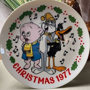 Limited addition Looney Tunes collector plate